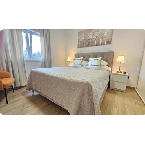 Eximius Apartment