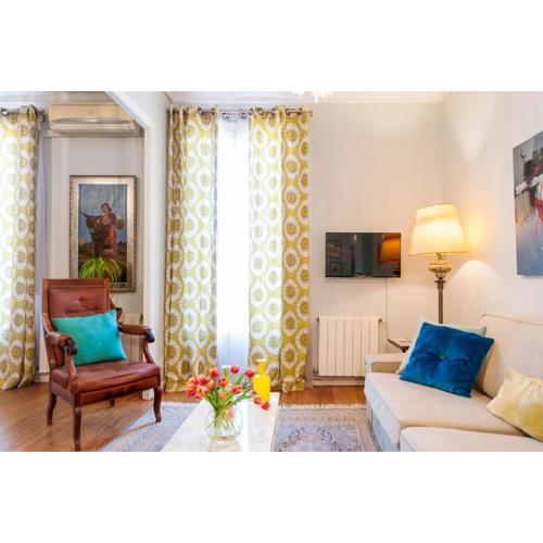 Explore City Center From An Elegant Urban Retreat