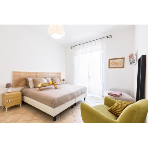 Explore the Amalfi Coast from a Cosy Home in Sorrento Centre