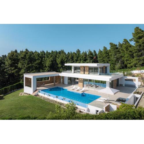 F & B Summer Collection - Family Villa