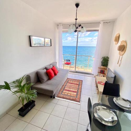 F2 - Lovely two bedrooms Flat sea View, St Julians