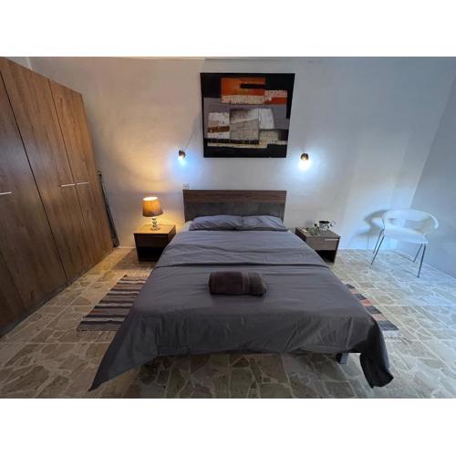 F51 Room with private bathroom near the beach in shared apartment