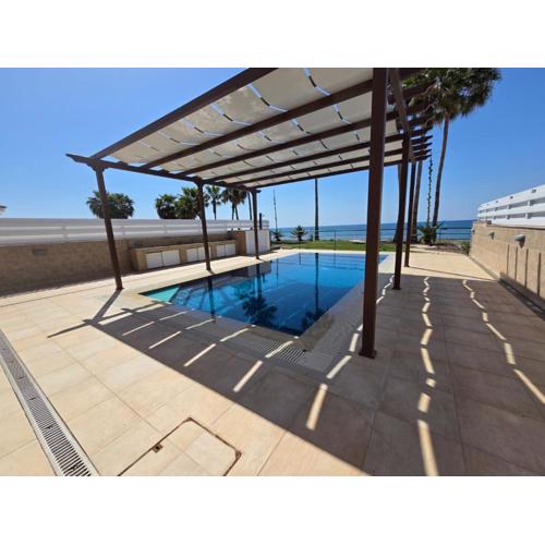 Fabulous beach front house with pool