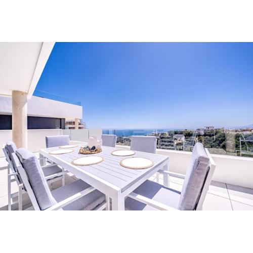 Fabulous modern sea view bliss