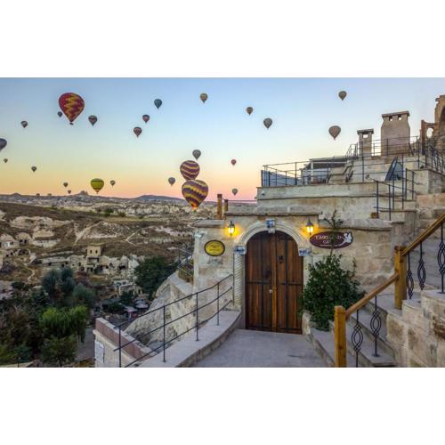 Fairyland Cave Hotel