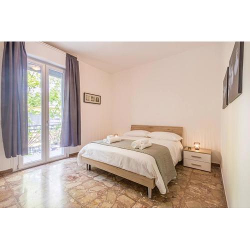 Famileisure Suites near Policlinico & University