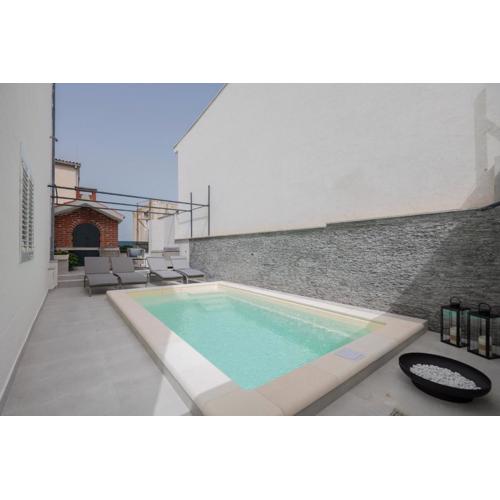 Family Apartments Marita