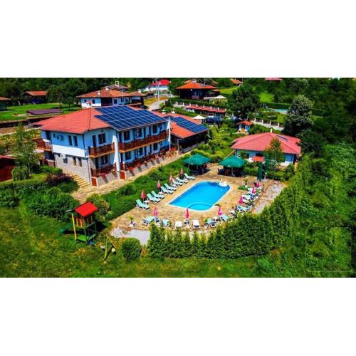Family Complex KrisBo