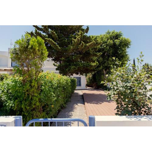 Family Fig Tree Bay House