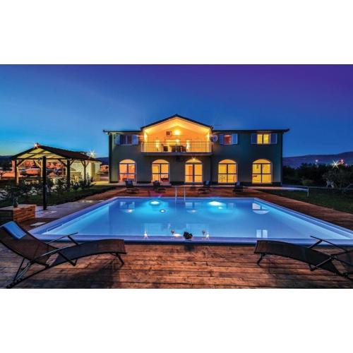 Family friendly apartments with a swimming pool Plano, Trogir - 24056