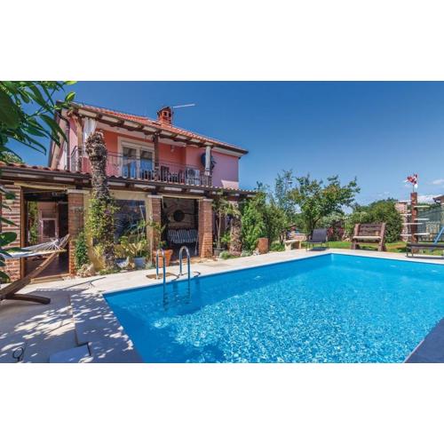 Family-friendly apartments with swimming pools Fratrici, Umag - 14384