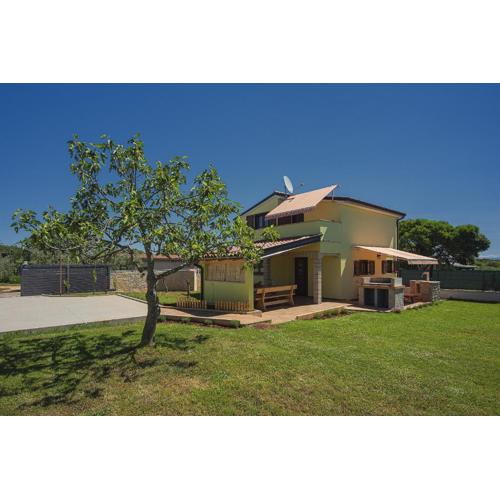 Family friendly house with a parking space Pula - 22738