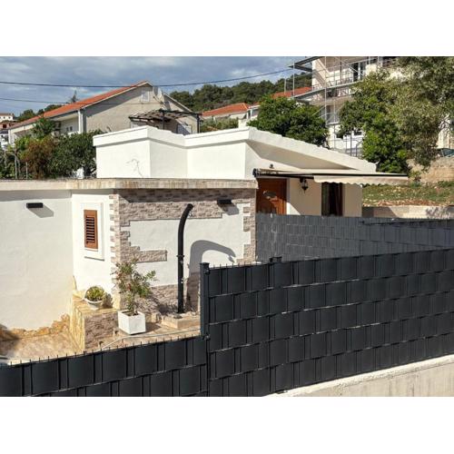 Family friendly house with a swimming pool Okrug Gornji, Ciovo - 24460