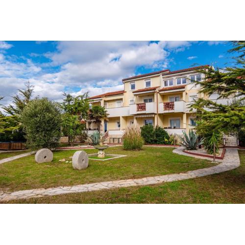 Family friendly seaside apartments Vir - 22115