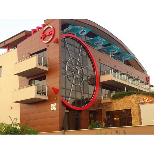 Family Hotel - Restaurant Ring