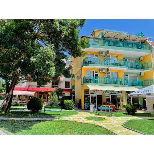 Family Hotel Avenue