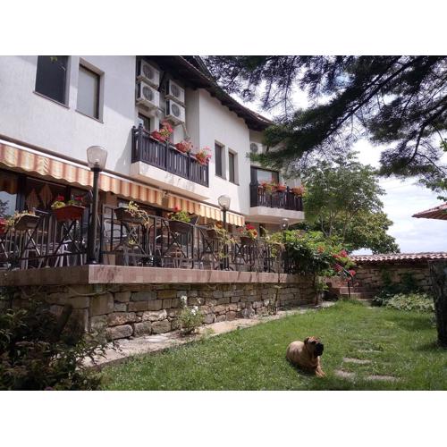 Family hotel Elena