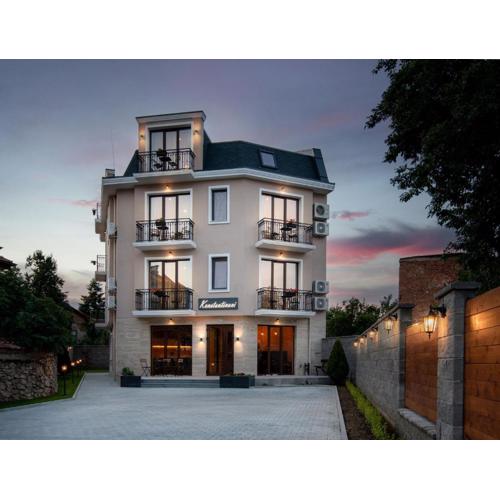Family Hotel Konstantinovi