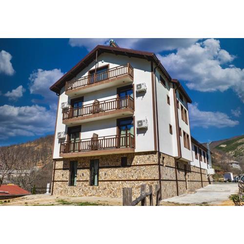 Family Hotel LILIUM