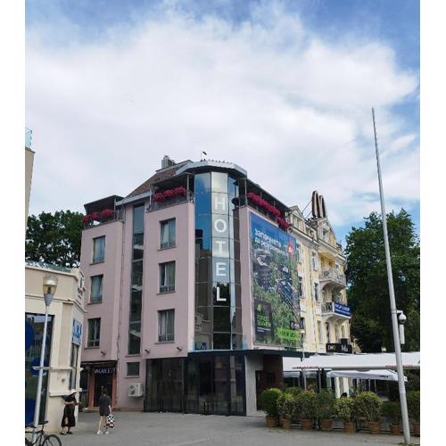 Family Hotel Opera Varna