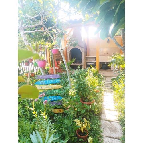 Family House Victoria\