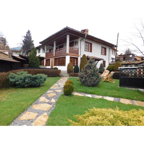 Family Vacation Home Topolnitza