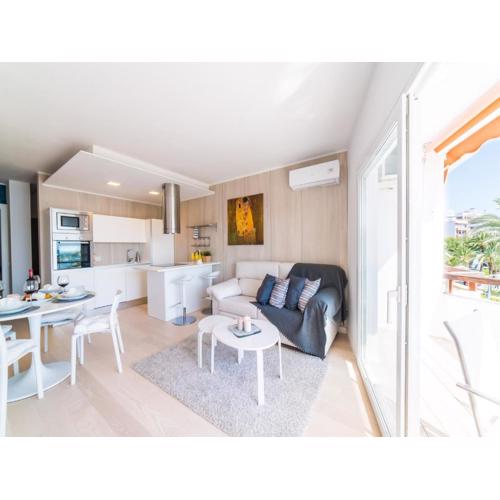 Fantastic apartment with sea view