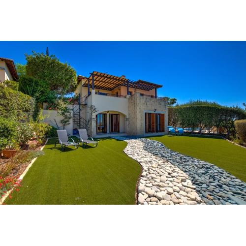 Fantastic Junior Villa CZ02 Salamis with Gorgeous Views, Aphrodite Hills