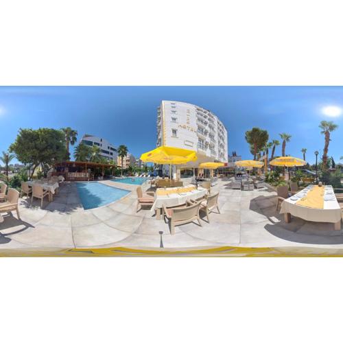 Far Life Hotel