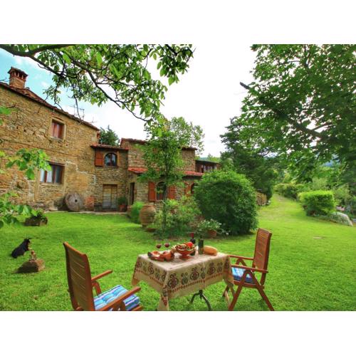 Farmhouse in Cortona near Lake Trasimeno