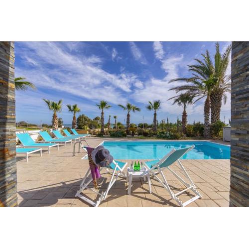 Faros BeachFront Villa