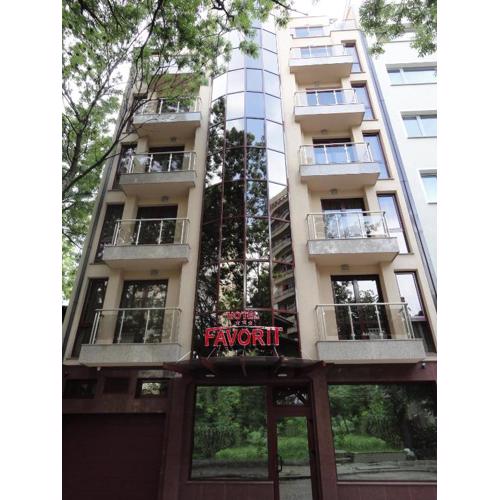Favorit Hotel