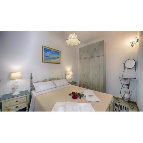 Feakia apartment 1