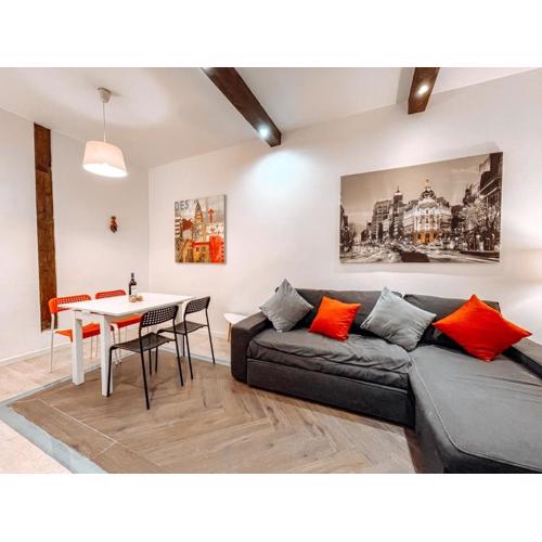 Fee4Me. Amazing apartment in the heart of Lavapies