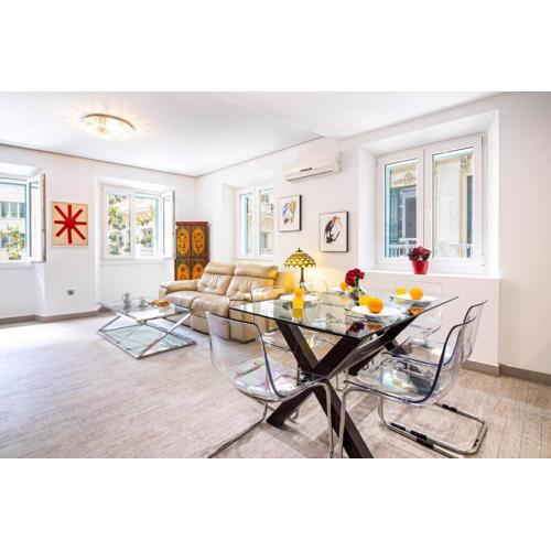 Felix Saenz Apartments!