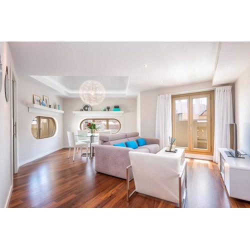 Felix Saenz Penthouse in Malaga by Solaga Holiday Homes