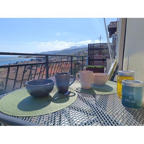 FENIX - Stunning view, great location & free parking