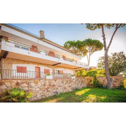 Ferienhaus Fluvia für 17 Personen in Lloret de Mar