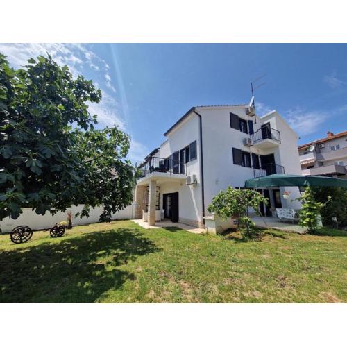 Ferienhaus für 10 Personen ca 240 qm in Pula, Istrien Istrische Riviera