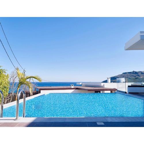 Ferienhaus in Vlycha Beach mit privatem Pool und herrlicher Aussicht