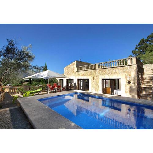 Ferienhaus Llop In Pollença Mit Grill Und Garten