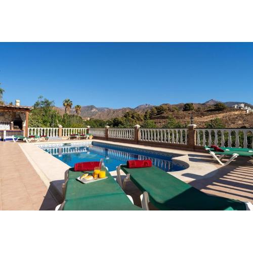 Ferienhaus mit Privatpool für 10 Personen ca 280 qm in Nerja, Andalusien Costa del Sol