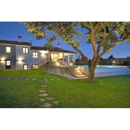 Ferienhaus mit Privatpool für 6 Personen ca 160 qm in Pula, Istrien Istrische Riviera