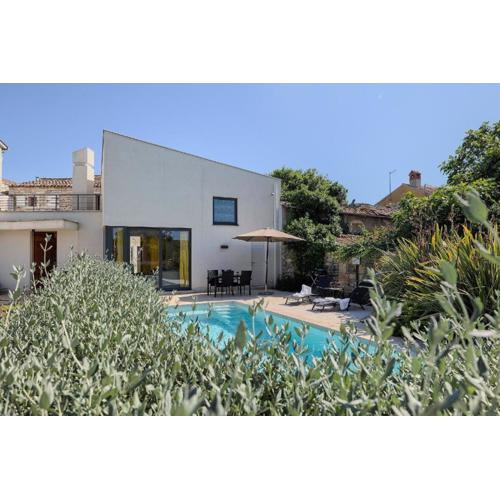 Ferienhaus mit Privatpool für 6 Personen ca 300 qm in Pula, Istrien Istrische Riviera