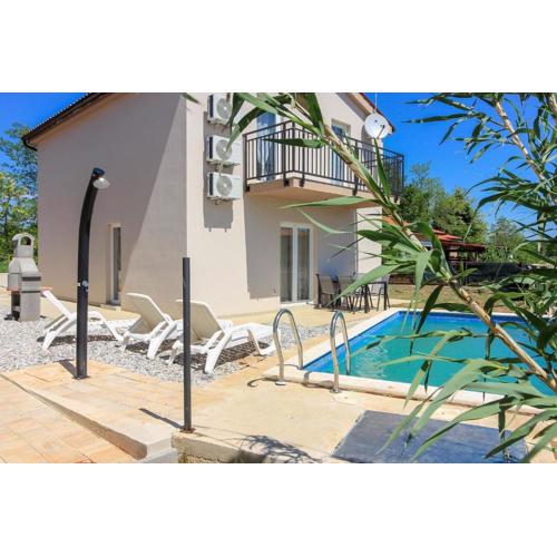Ferienhaus mit Privatpool für 7 Personen ca 120 qm in Medulin, Istrien Südküste von Istrien