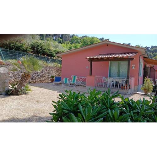 Ferienwohnung In Capoliveri Mit Schönem Garten