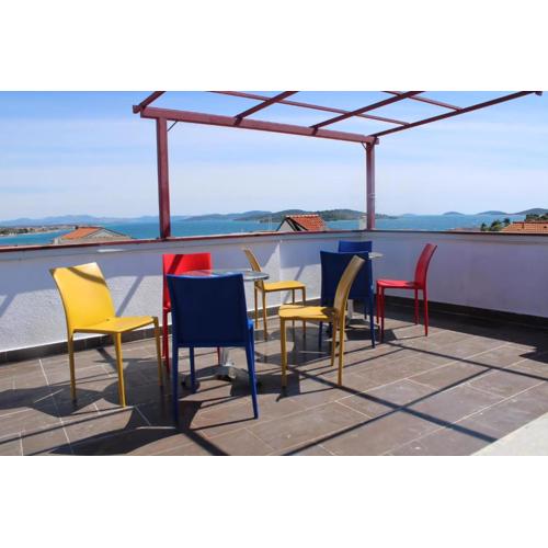 Ferienwohnung In Vodice Mit Terrasse Und Grill