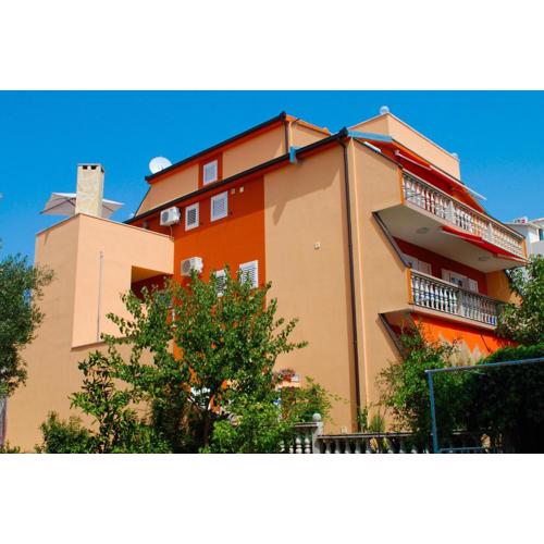 Ferienwohnung Mit Terrasse Und Grill