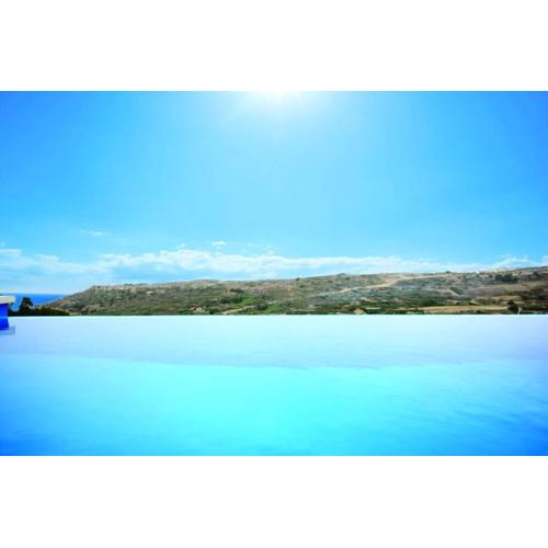 FIFTY-FOUR Edge Pool House - GOZO