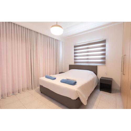 Fig Tree Blue Apartment-141